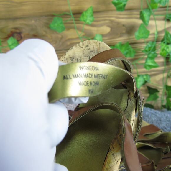 Guess Women's Neona Strappy Brown Synthetic Sz 8.5 Medium Gently Used 2025 - Picture 6 of 8